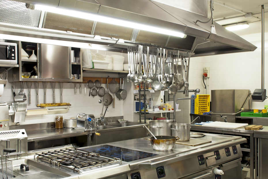 Prevent Commercial Kitchen Fires - Here is How by Brazas Fire 505-889-8999