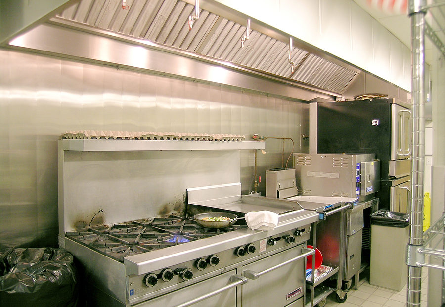 Steps to Follow to Clean Your Restaurants Kitchen Hood Exhaust Filter by Brazas Fire 505-889-8999