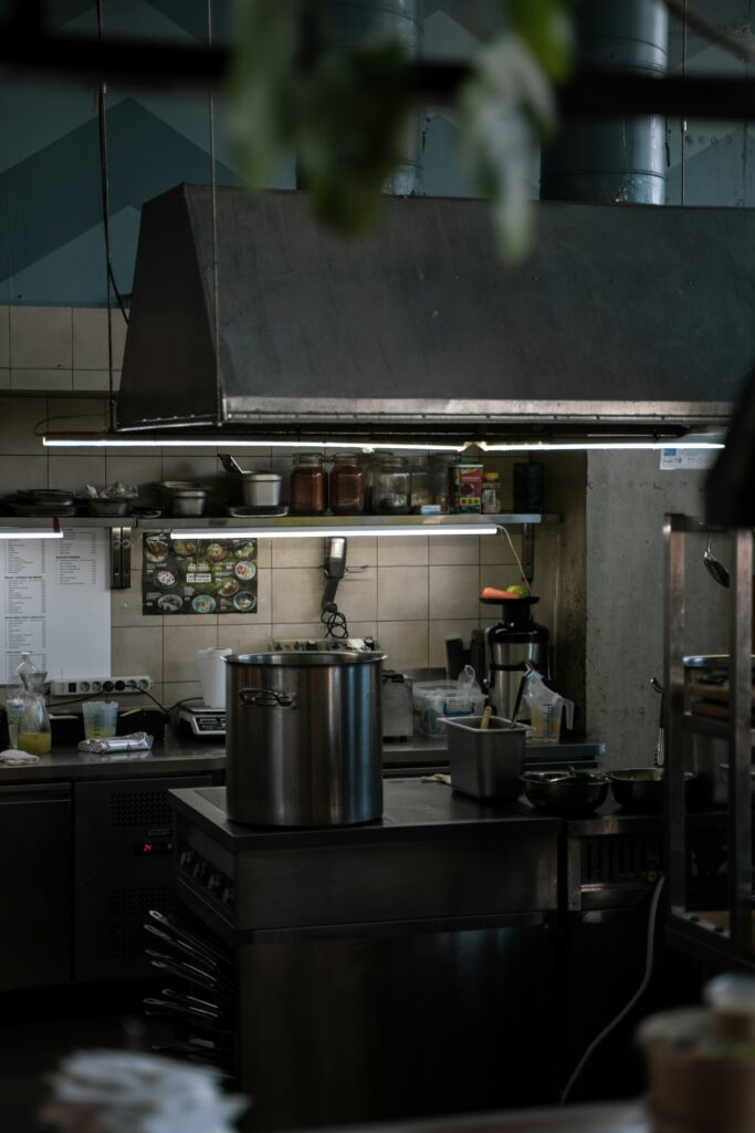 Does a Dirty Commercial Kitchen Hood Increase Fire Risk